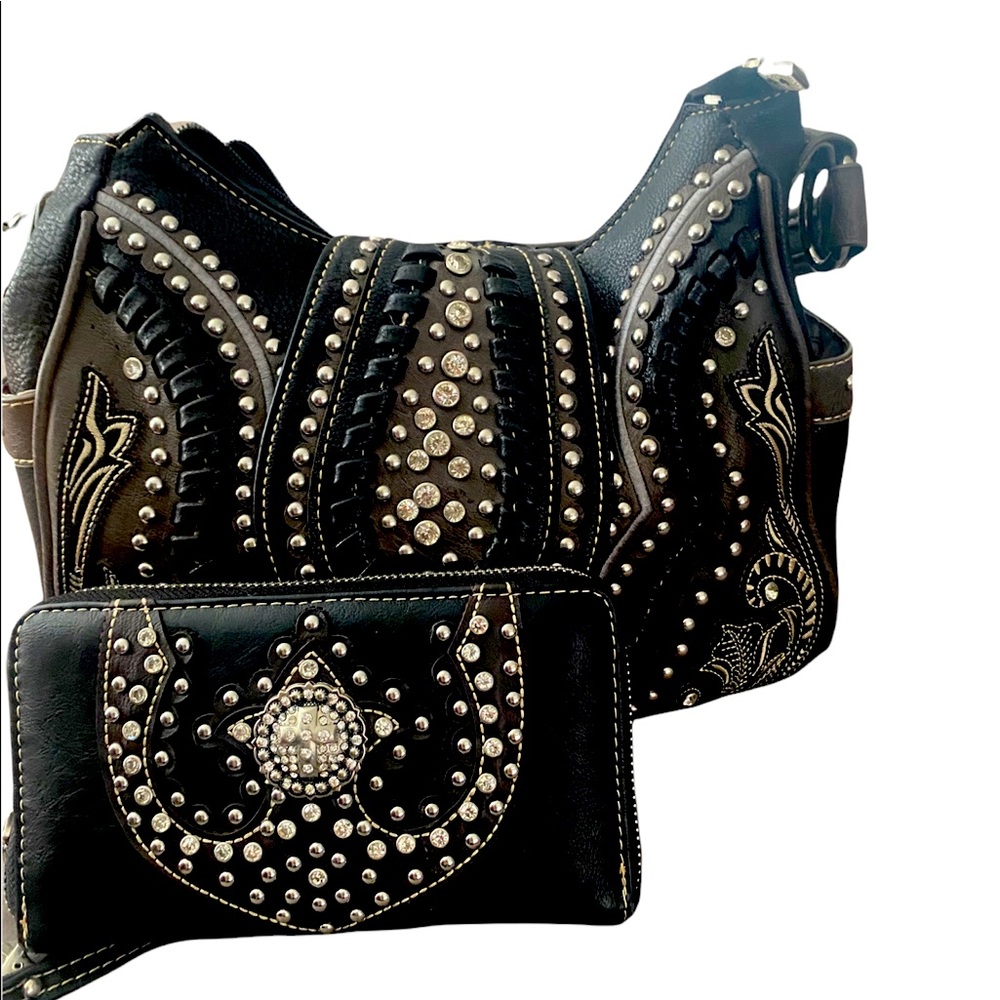 Montana West western style conceal and carry purse with matching wallet.